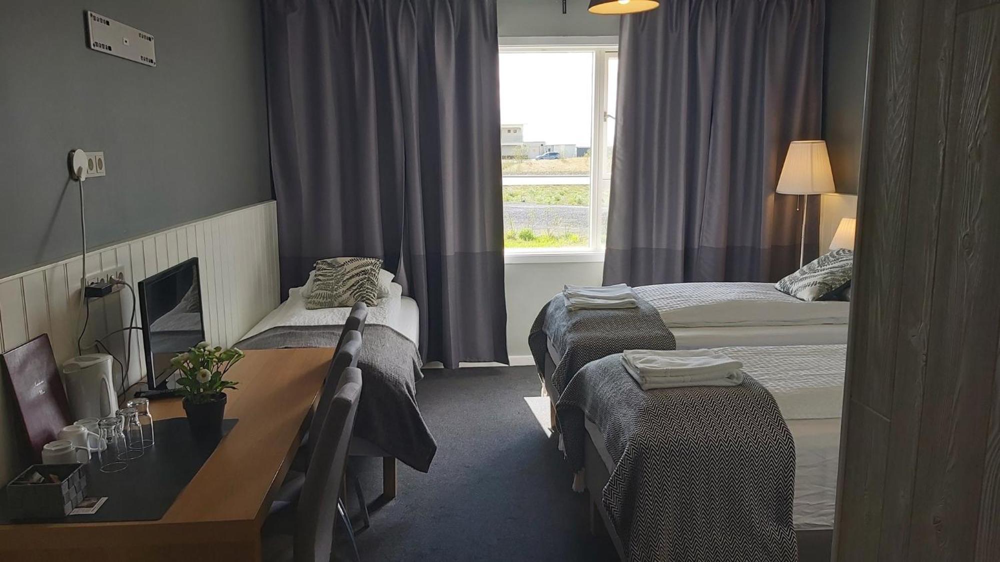 Hotel Kanslarinn Hella Luaran gambar